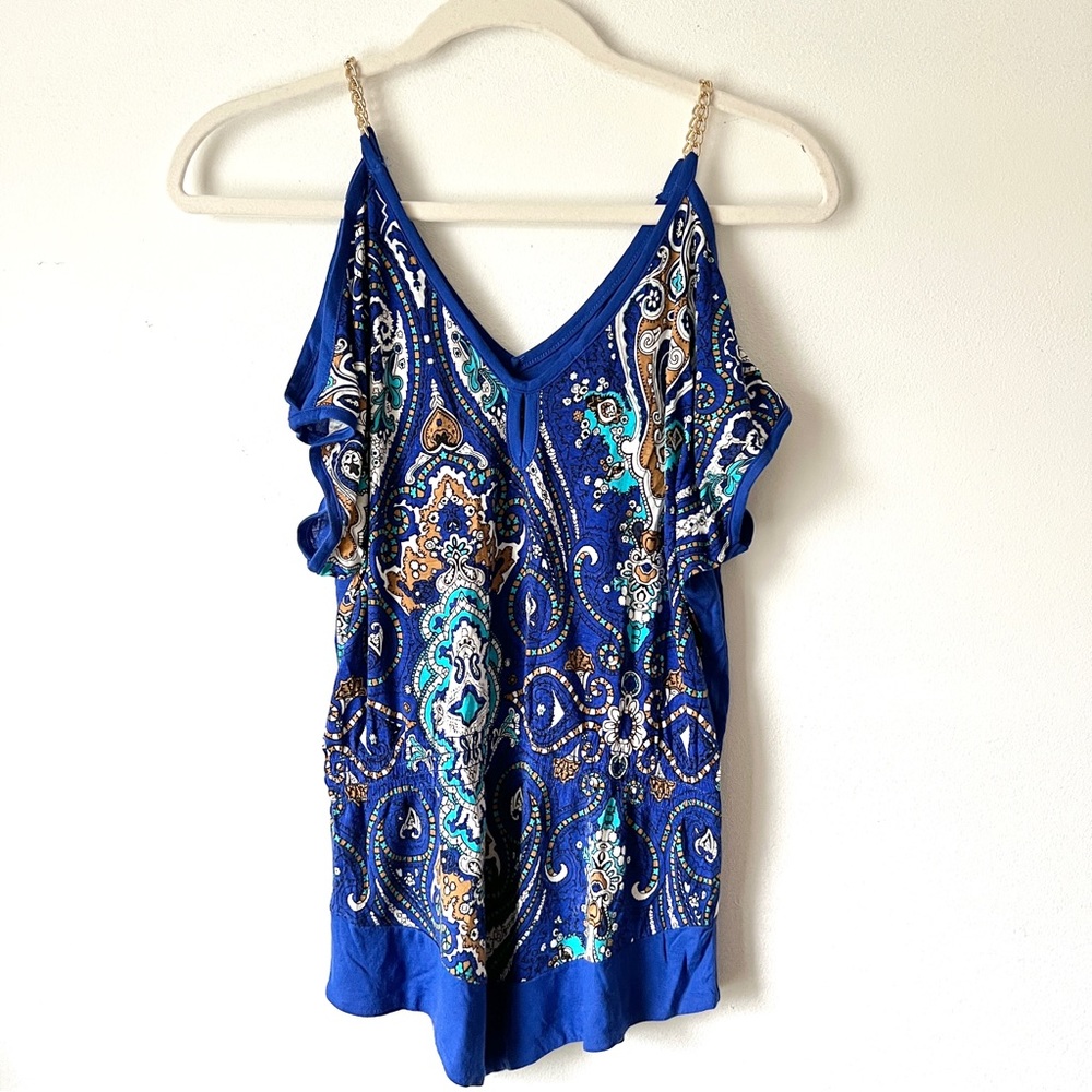 New York & Company cold shoulder blue Paisley top size XS
